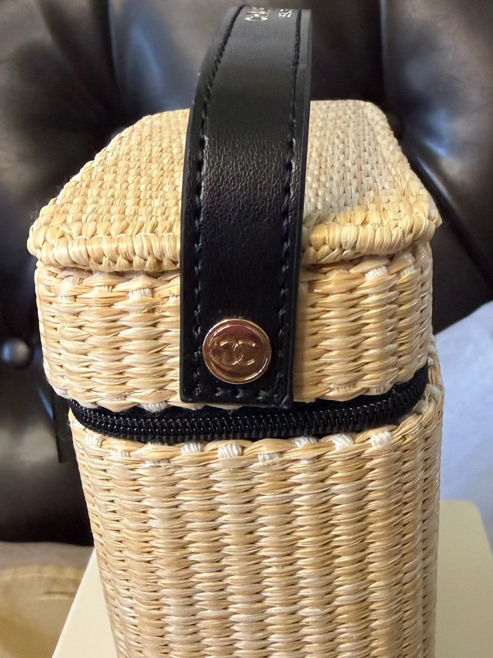 NIB CHANEL BEAUTE 2026 Les Beiges Woven Wicker Mini Vanity/Cosmetic Case